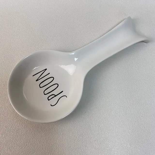 Ceramic spoon rest