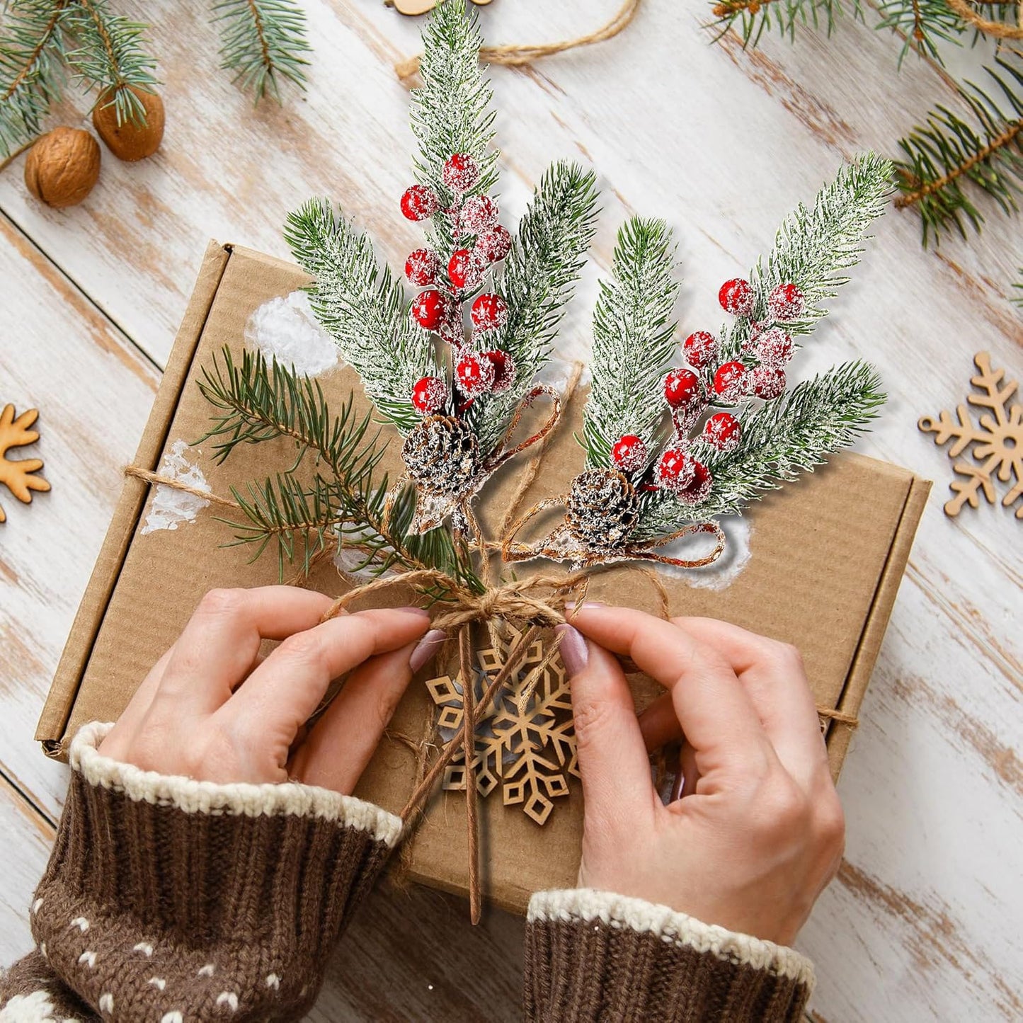 Christmas Red Berry Artificial Flower Pine Cone Branch Christmas Tree Decorations 2pc set