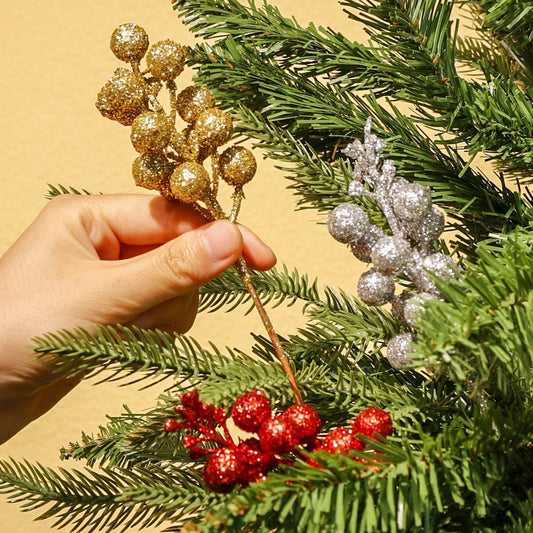 Christmas 3 heads berries bouquet