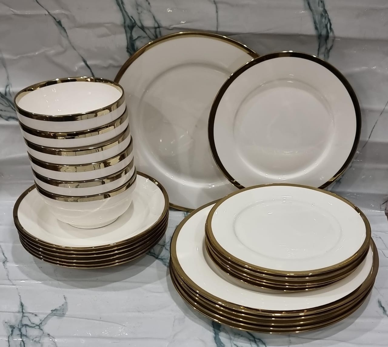 24pc dinner set cup less