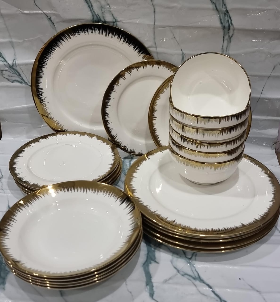 24pc dinner set cup less