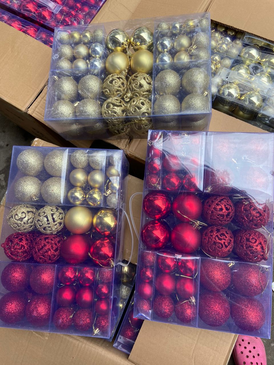 100 pieces Christmas balls