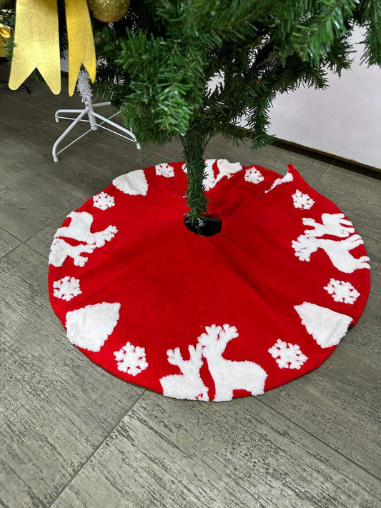 Christmas tree skirt available in size 90*90cms