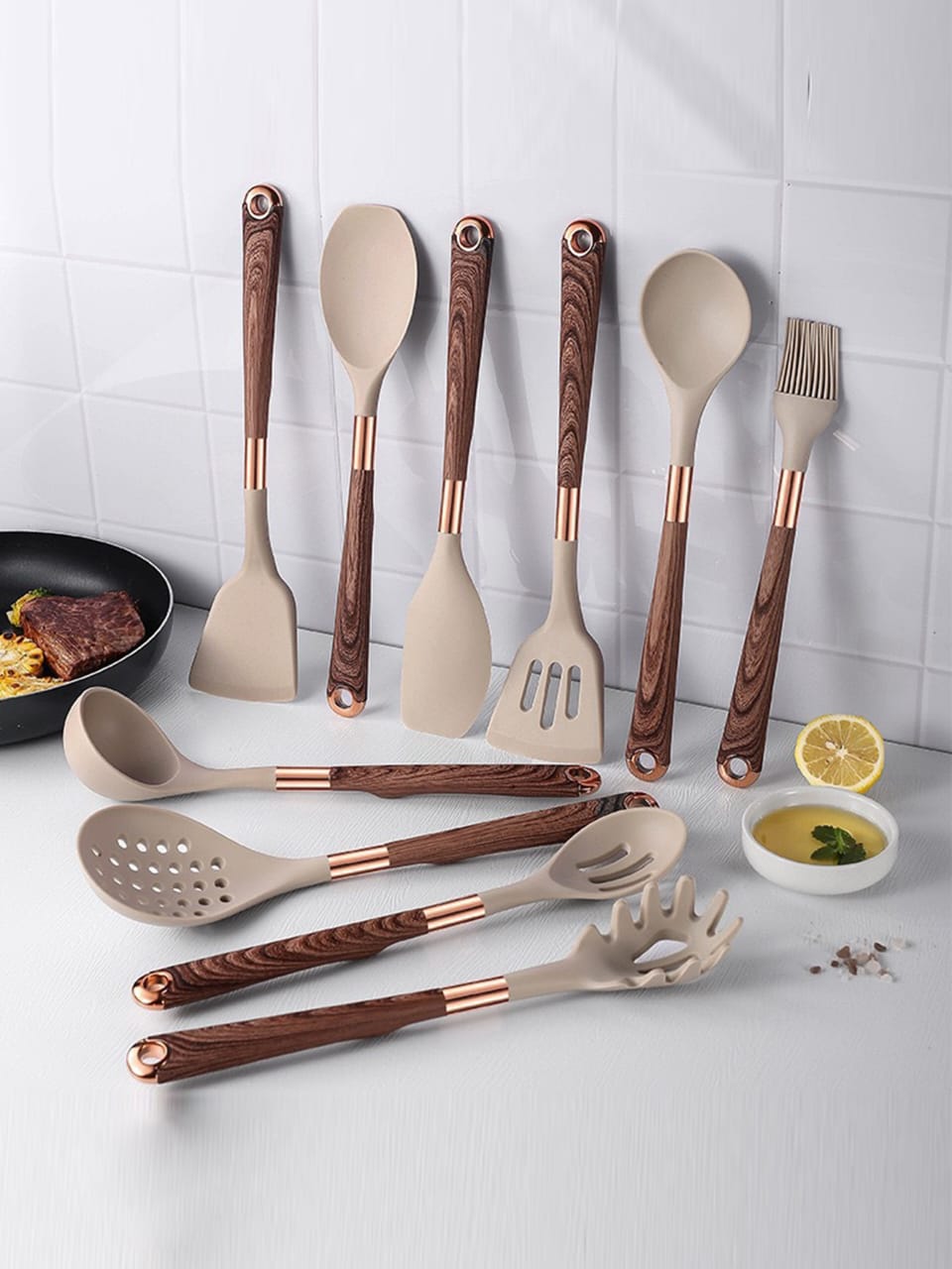 11pcs silicone spoon set with storage container