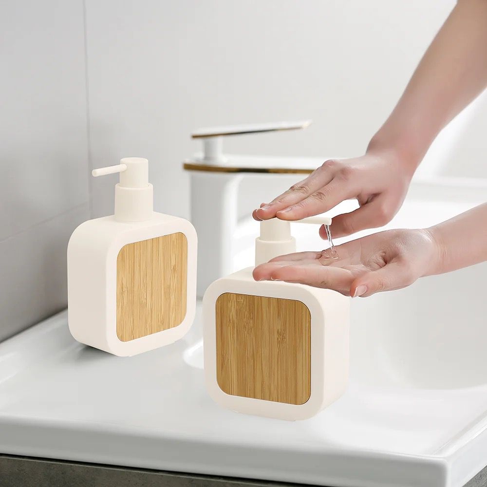 390ml bamboo refillable soap dispenser