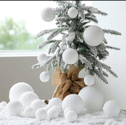6pc  White Christmas decor balls