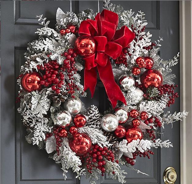 Snowy Christmas Door Wreath Decor