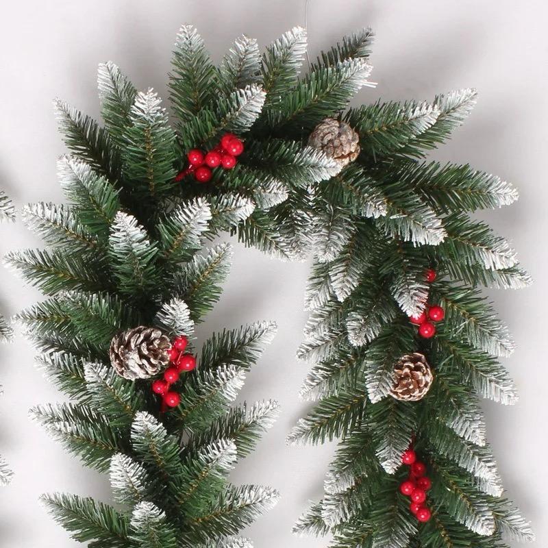 2.5M Premium Natural Green Christmas Garland pine-Cones and Berries