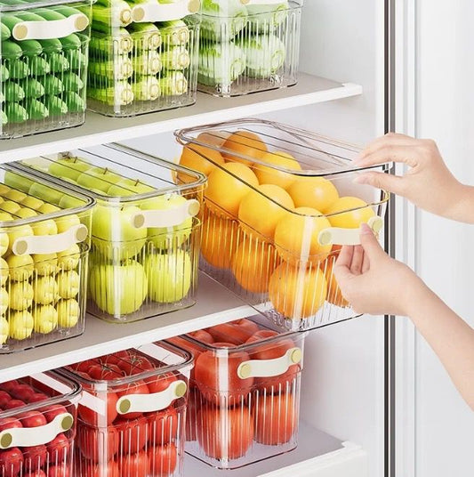 Stackable fridge organizer with lid