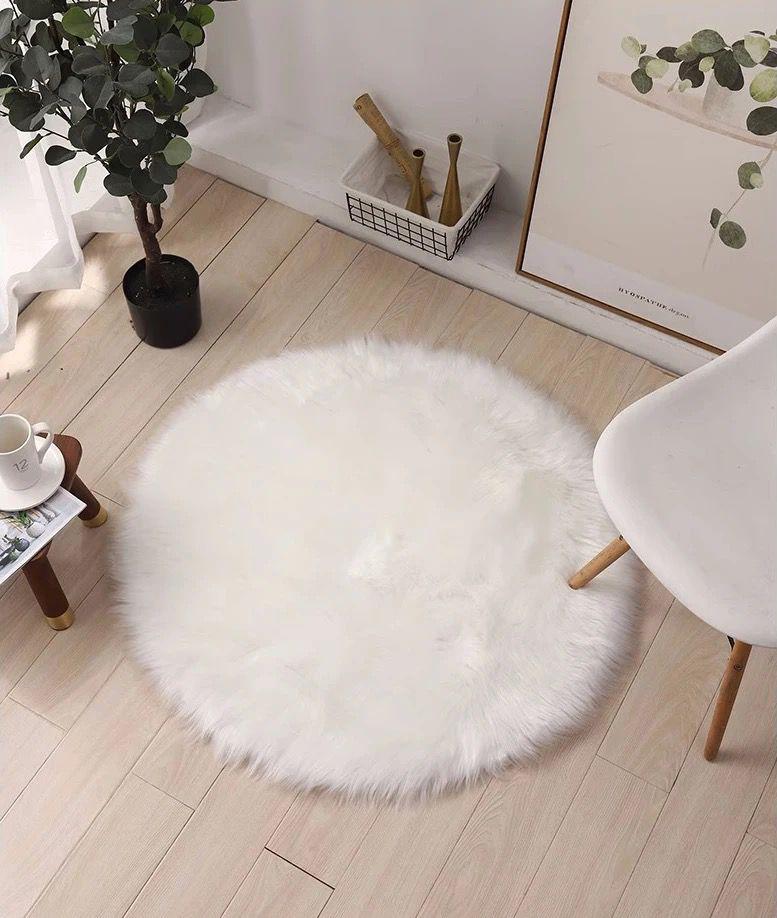 white faux fluffy fur rag