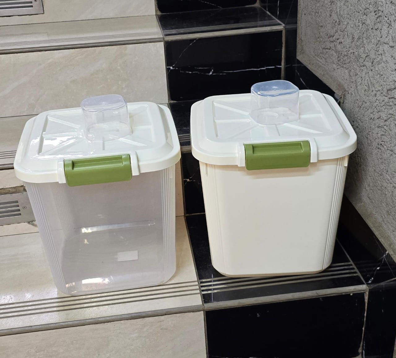 Rice Bucket / Cereal Container