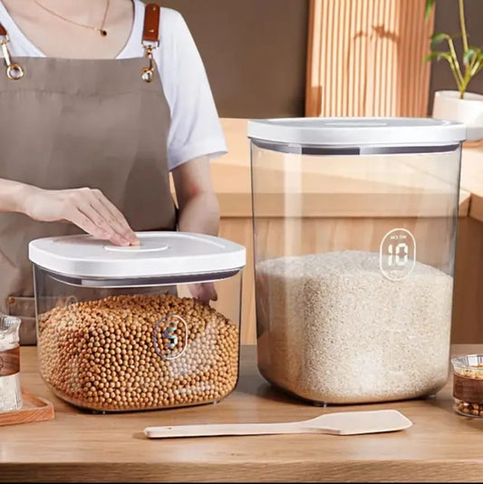 Automatic airtight cereal/ rice storage box