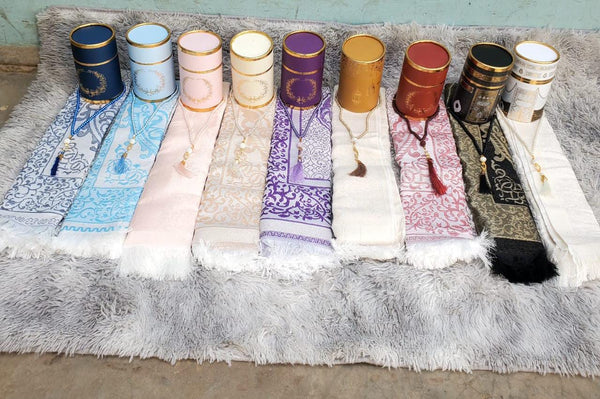 Foldable Prayer Mat with Tasbih