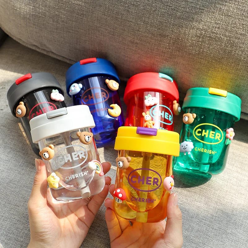 300ml cute kids sippy cup with straw