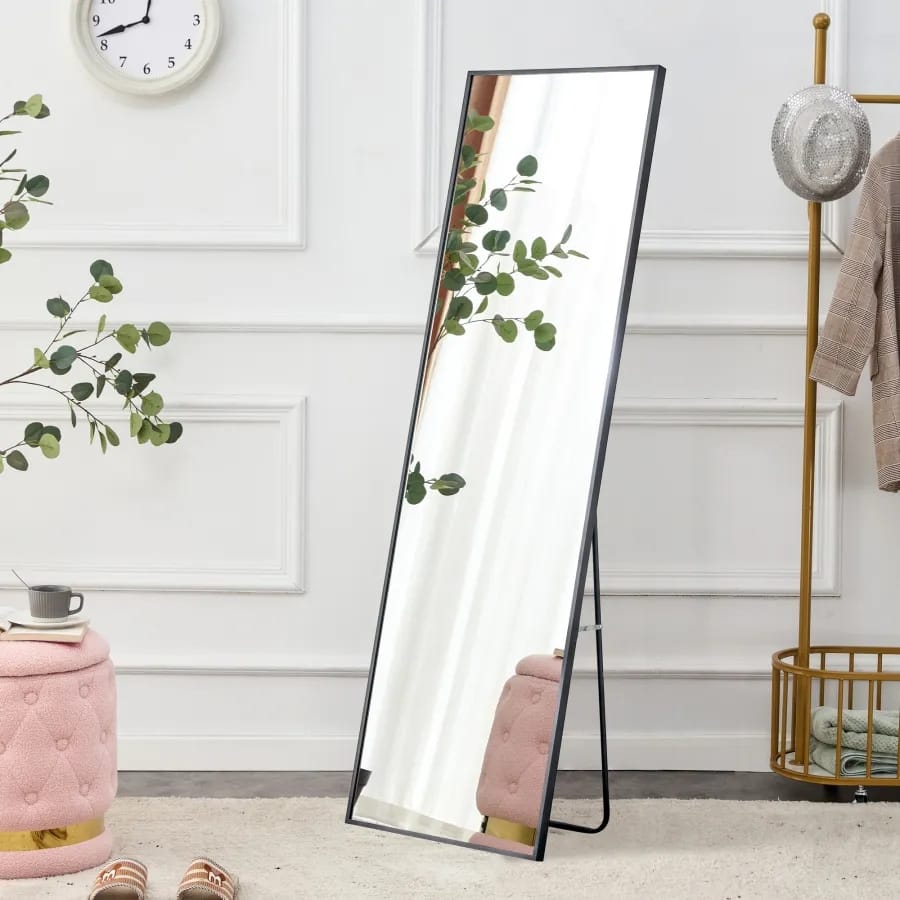 Standing dressing mirror