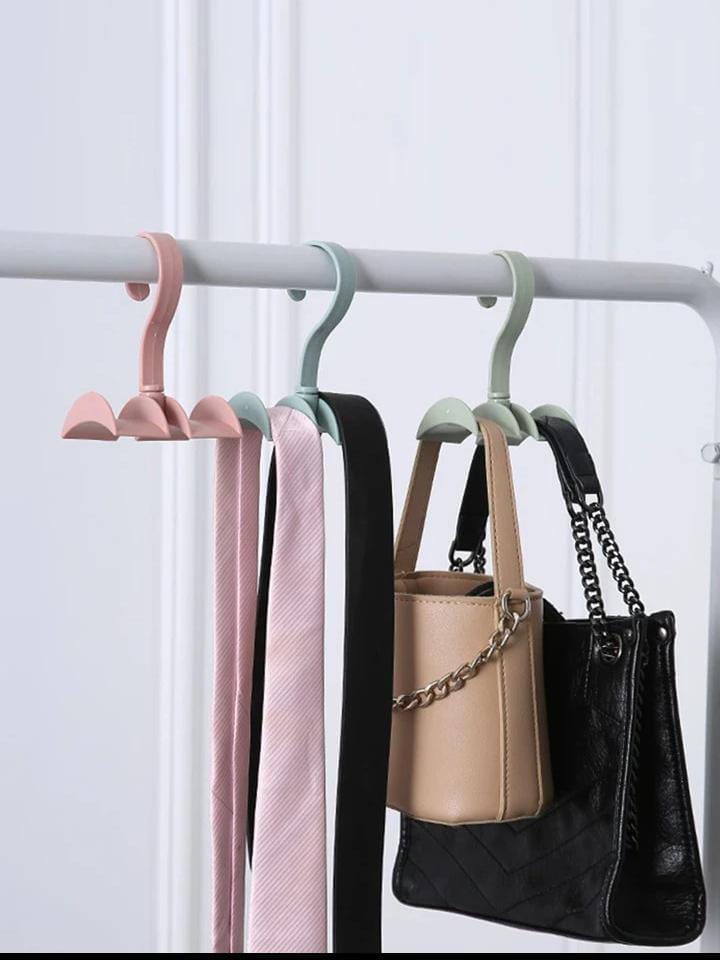 Bag hangers