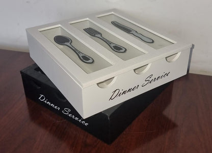 Dinner service cutlery organizer
