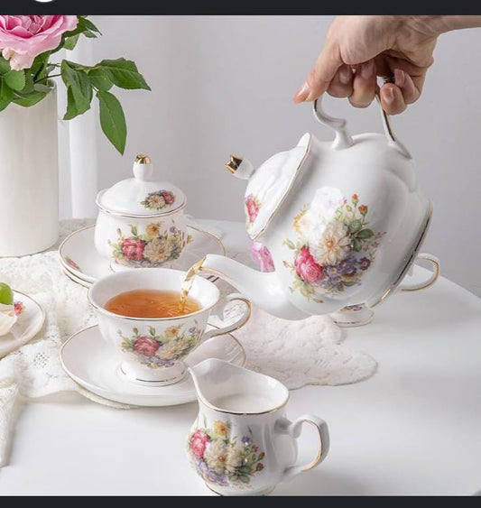 Bone china ceramic tea set