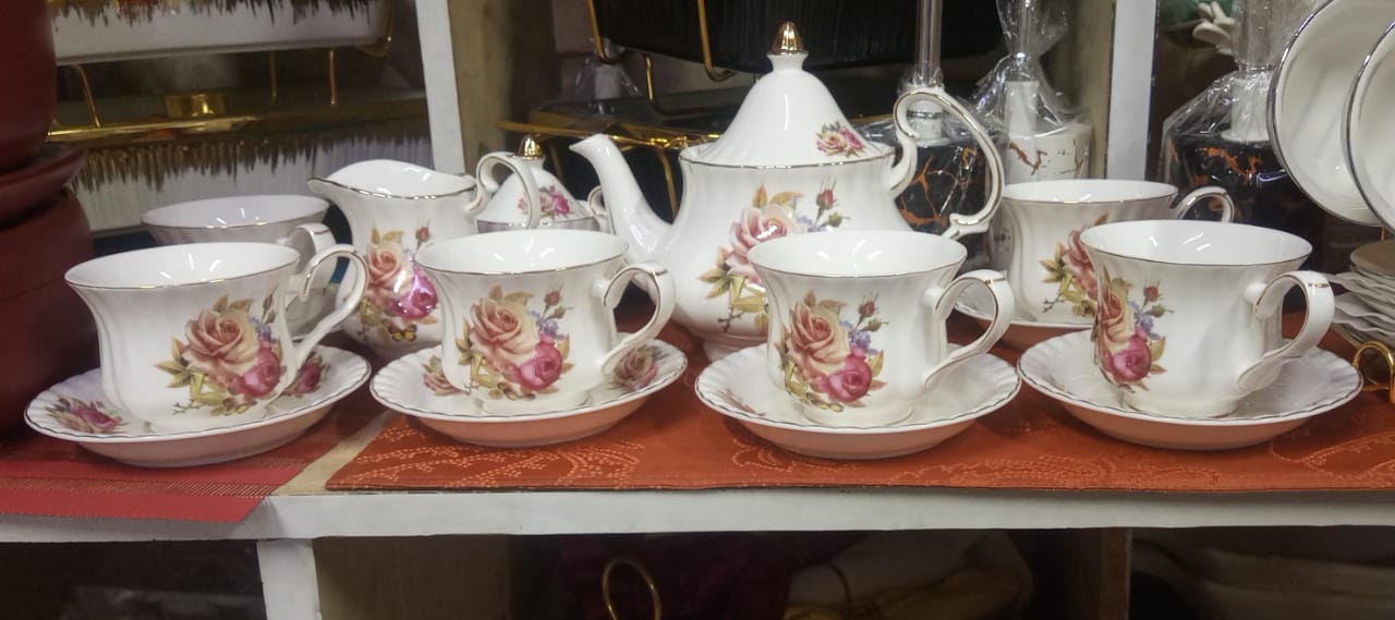 Bone china ceramic tea set