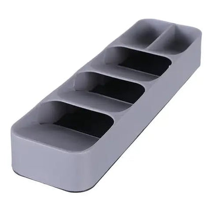 Cutlery organizer
