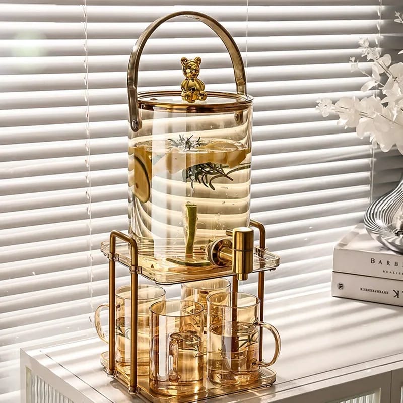Glass juice dispenser with 4 mugs