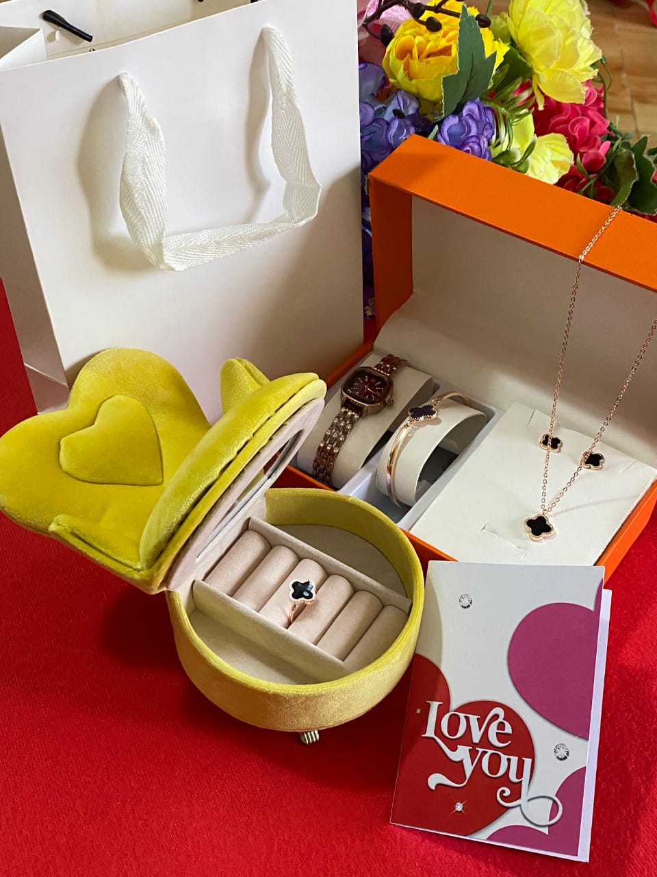 Valentines ladies gift set