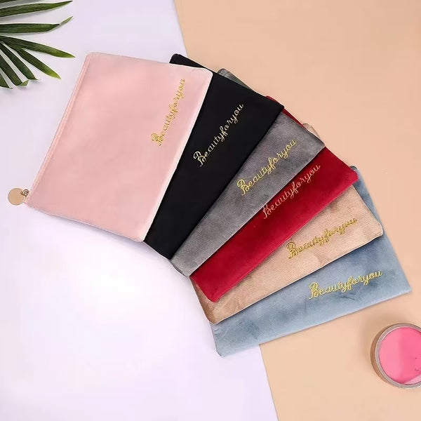 Soft Velvet Zipper Pouch for Cosmetics and Travel Organization