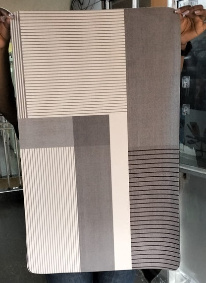 Geometric pattern door/bath mat