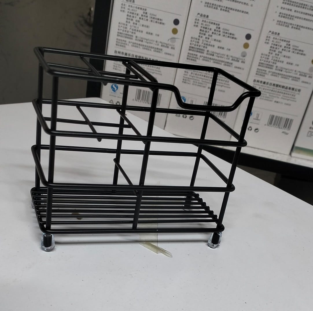 Simple Metallic Multipurpose Organizer
