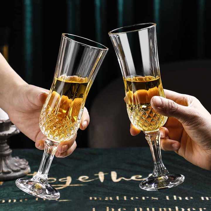 6Pc Crystal champagne glasses