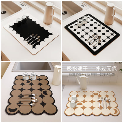 Absorbent sink dish drying mats