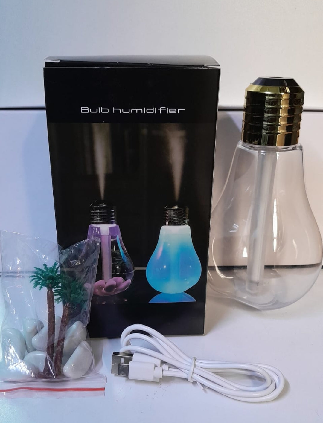 Bulb humidifier