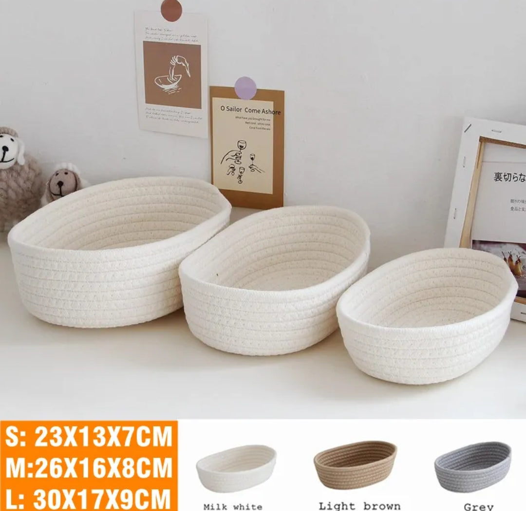 Set of 3 woven baskets