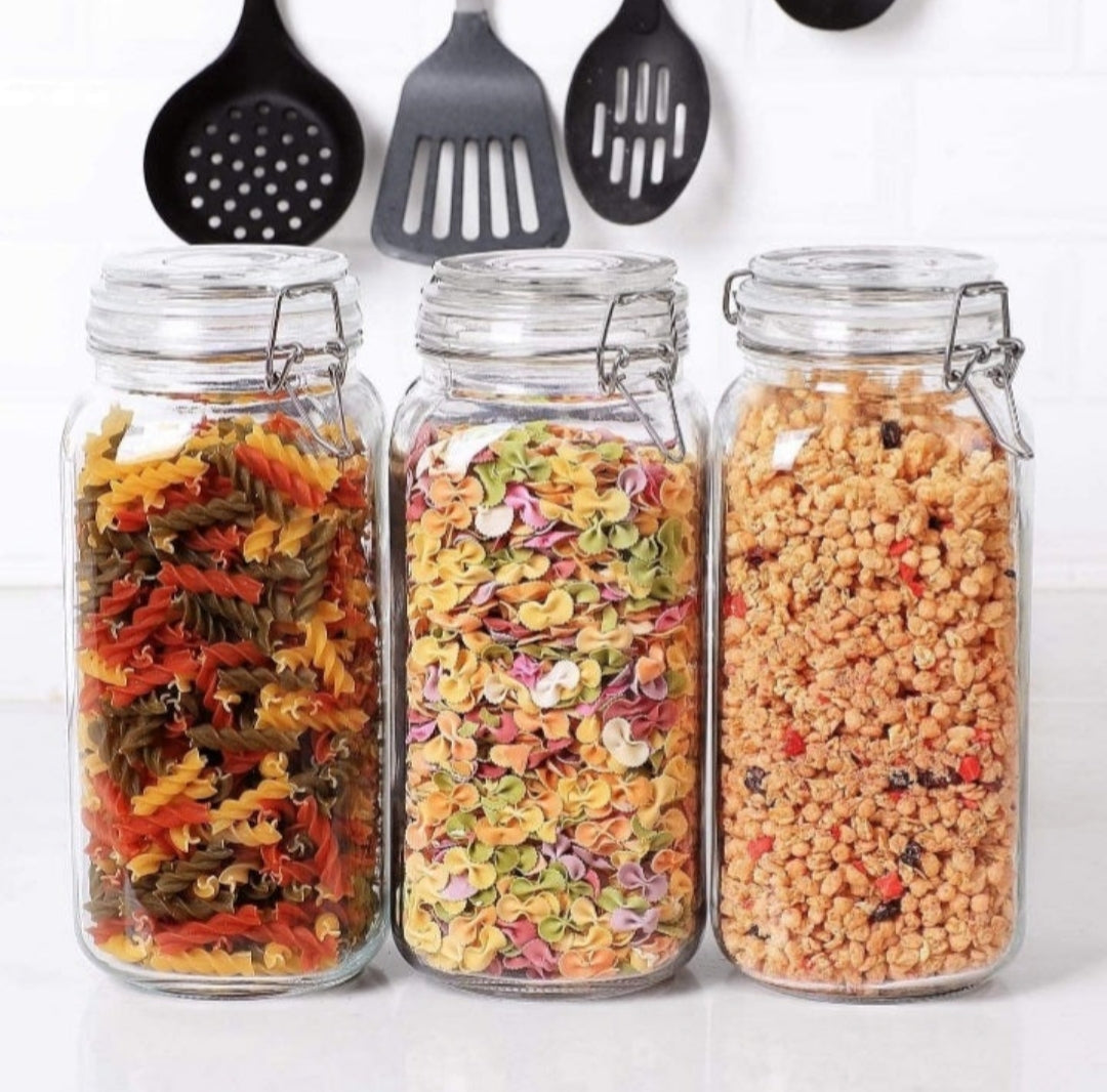 Clip lock storage jars