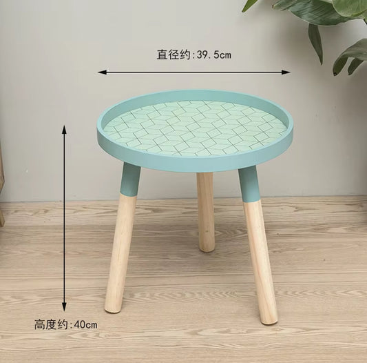 3 Legged decorative round table