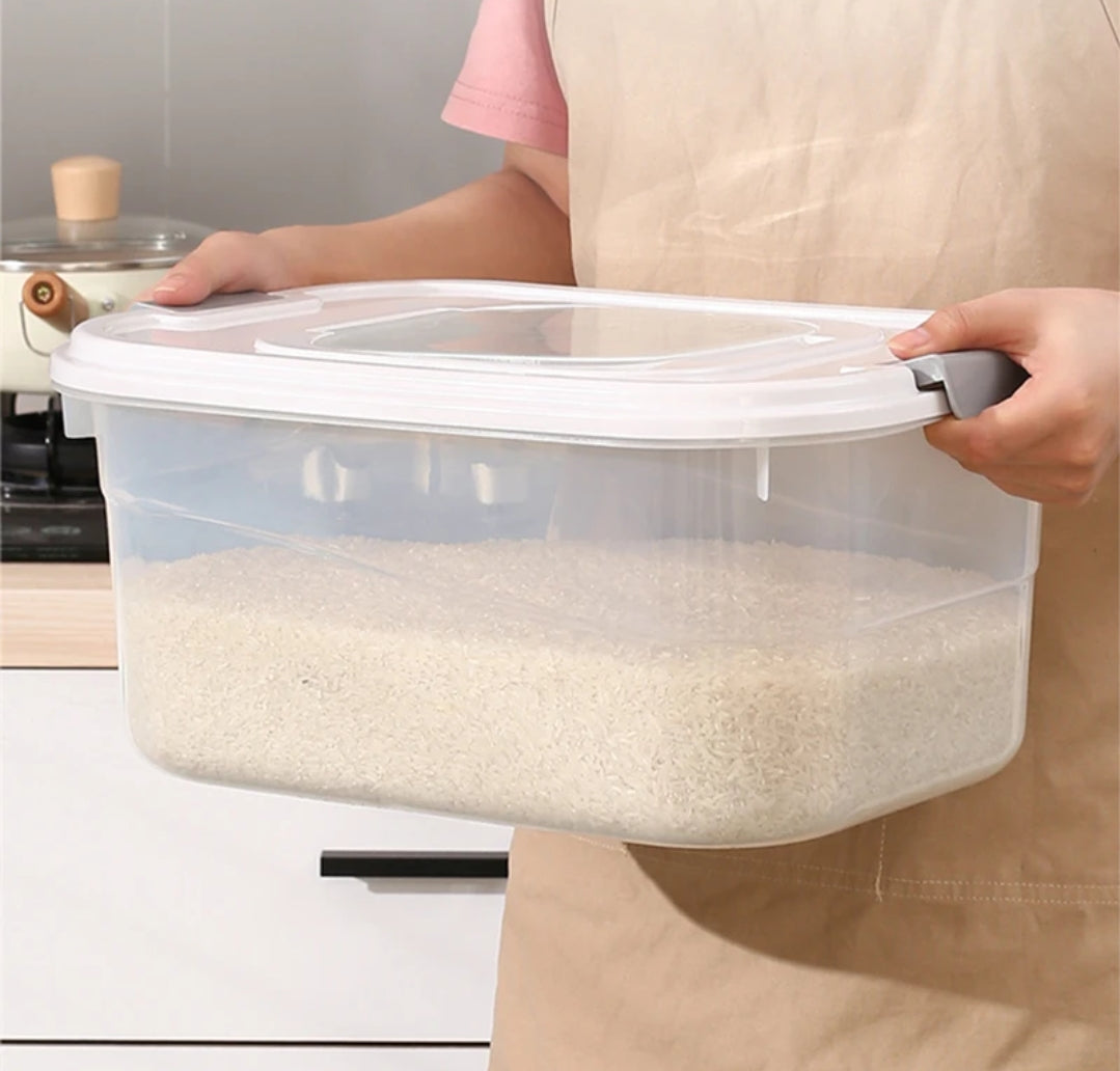 Rice storage container with cup