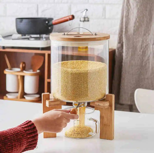 Rice cereal dispenser