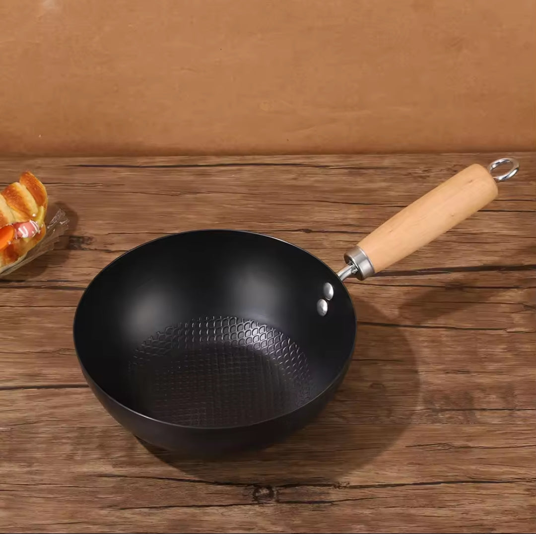 Heavy duty mini wok pan