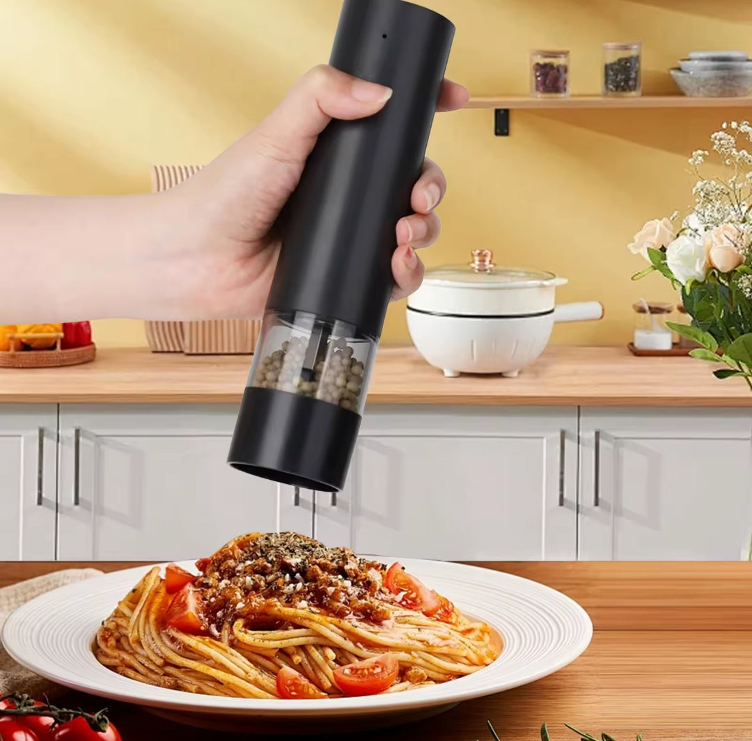 Rechargeable electric pepper grinder BlackNov