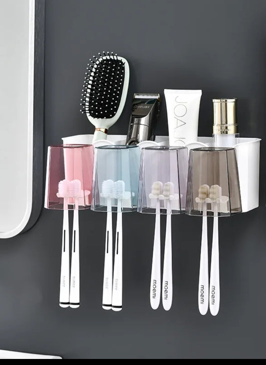 Cute toothbrush holder set with 4 clear glasses