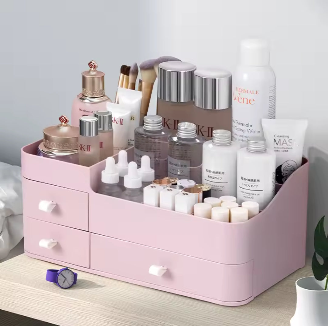 Make up organizer