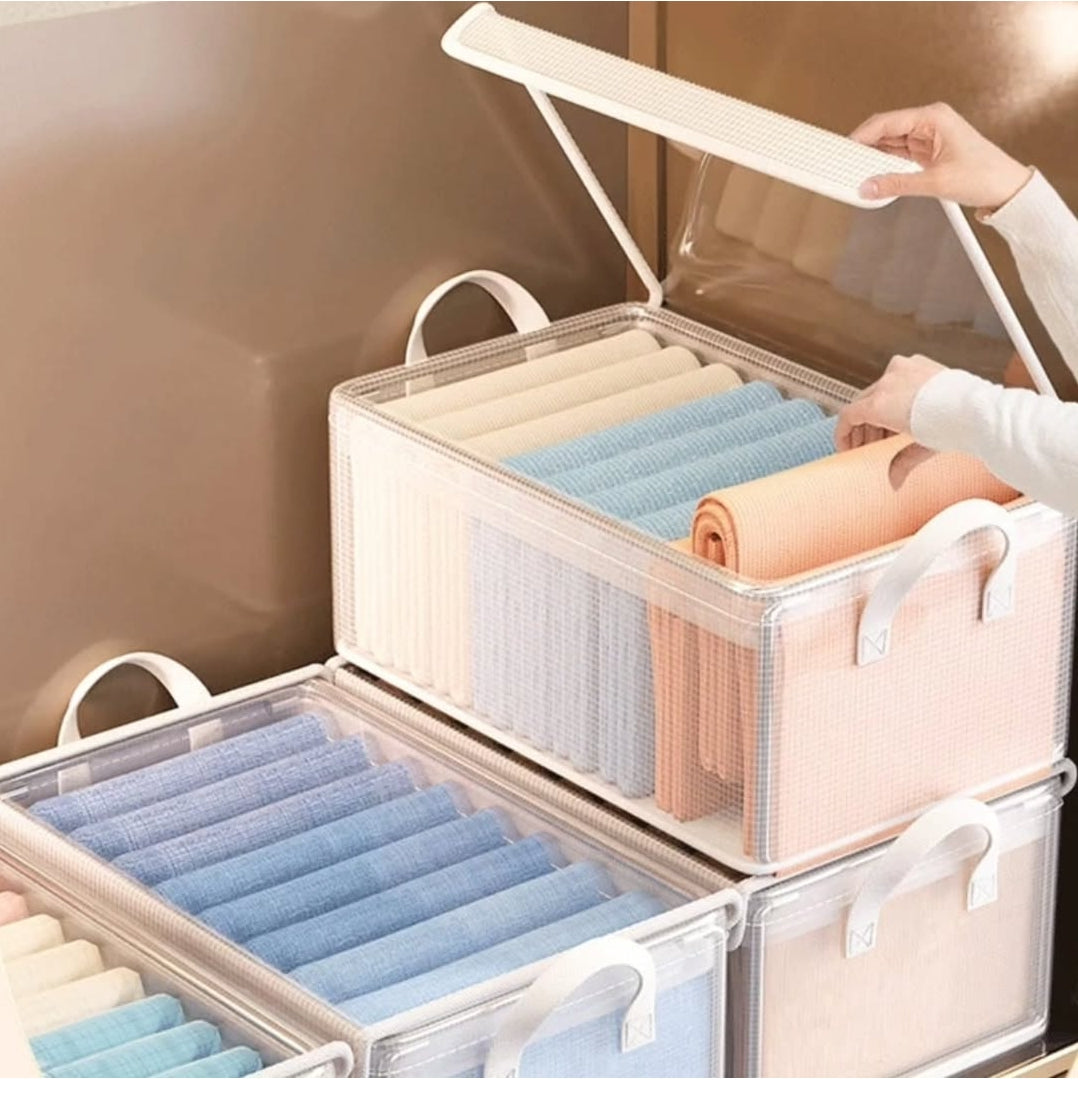 Transparent closet organizer