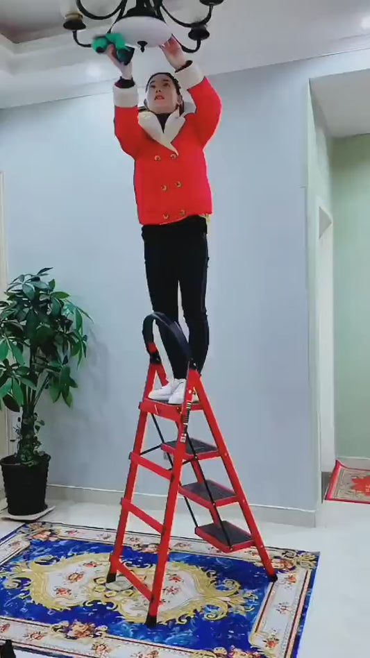 Step ladder