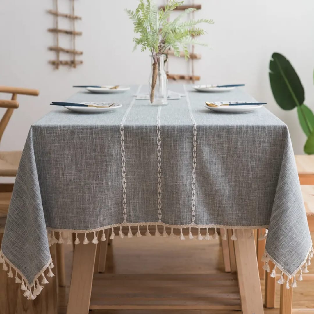 Linen table cloth