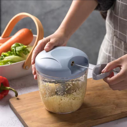 Food chopper / cutter