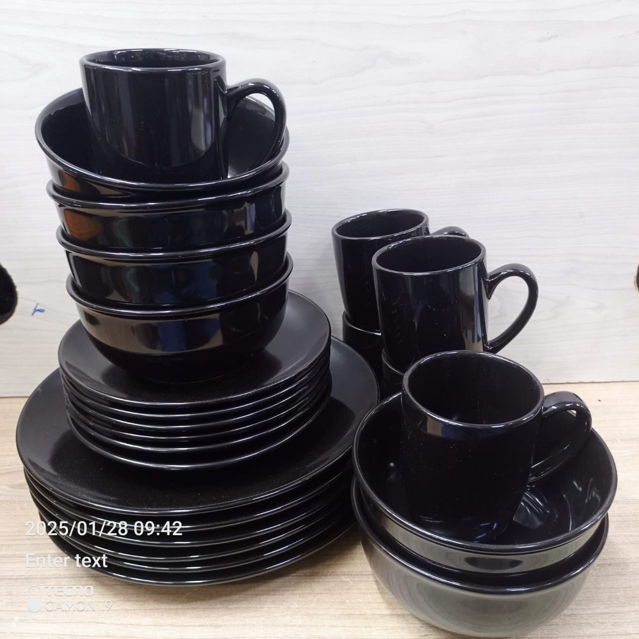 24Pc Dinnerware set