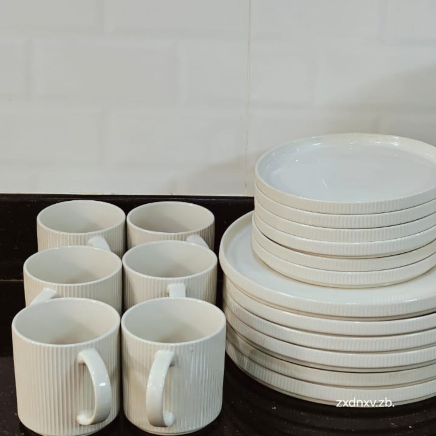 24pcs Ribbed White Ceramic Dinnerware Set