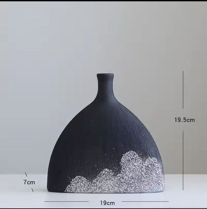 Modern Vase fish tail design
