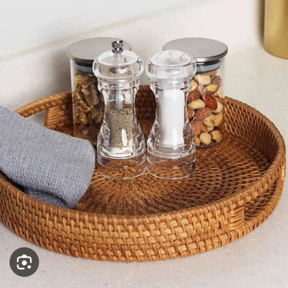 Round serving rattan tray