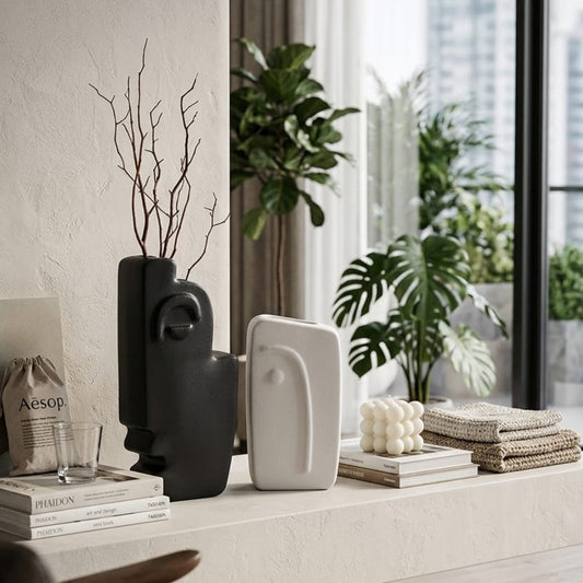 Dual Muse Vase Set